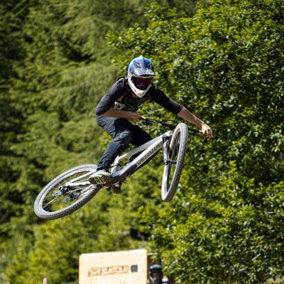 Jumping Clinic at Airline Bike Park action photo